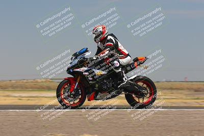 media/Jul-22-2023-TrackDaz (Sat) [[e9015ad89a]]/Group B/Wheelie Bump (1220pm)/